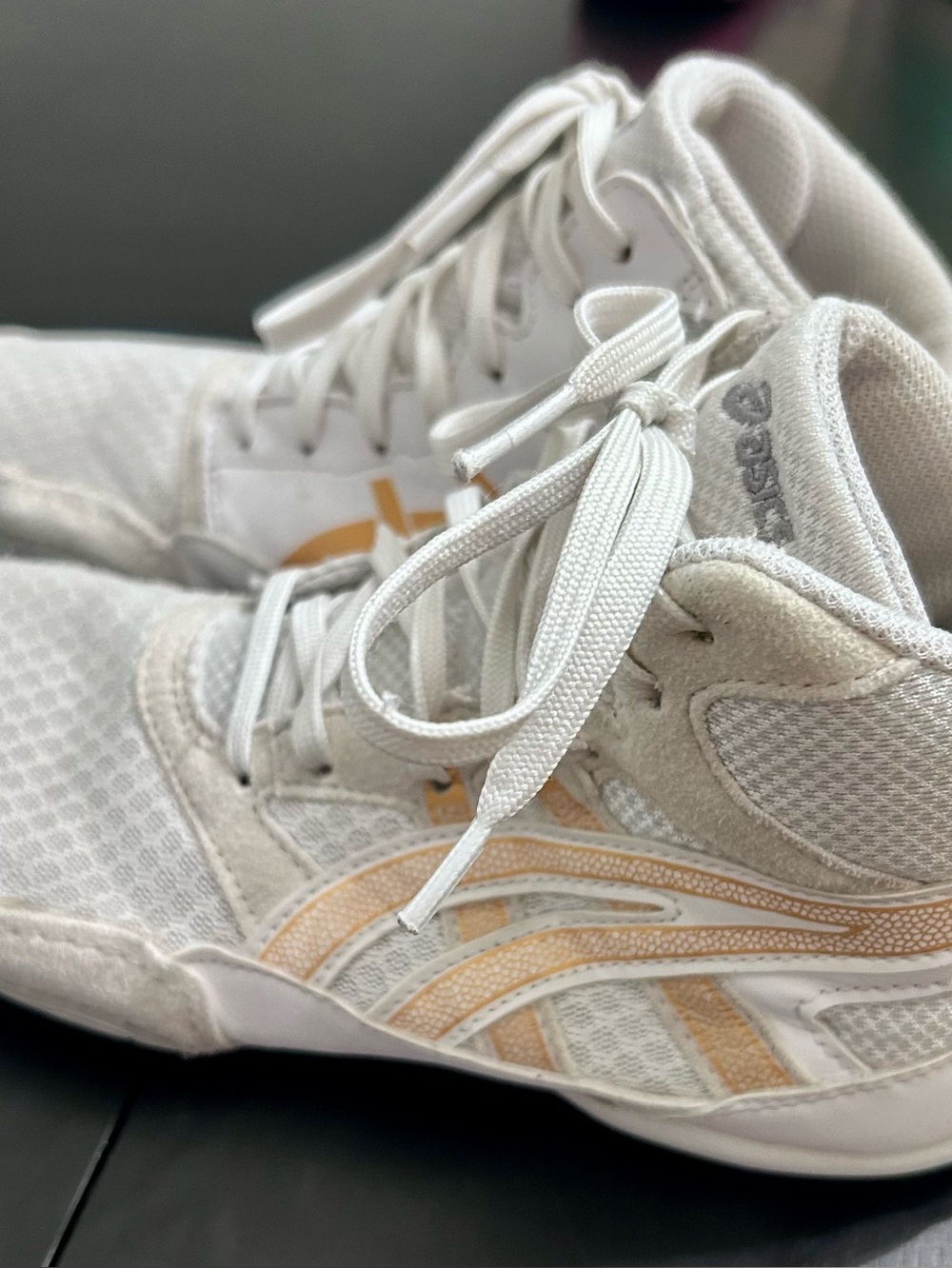 Asics White Wrestling Shoes Youth size 5